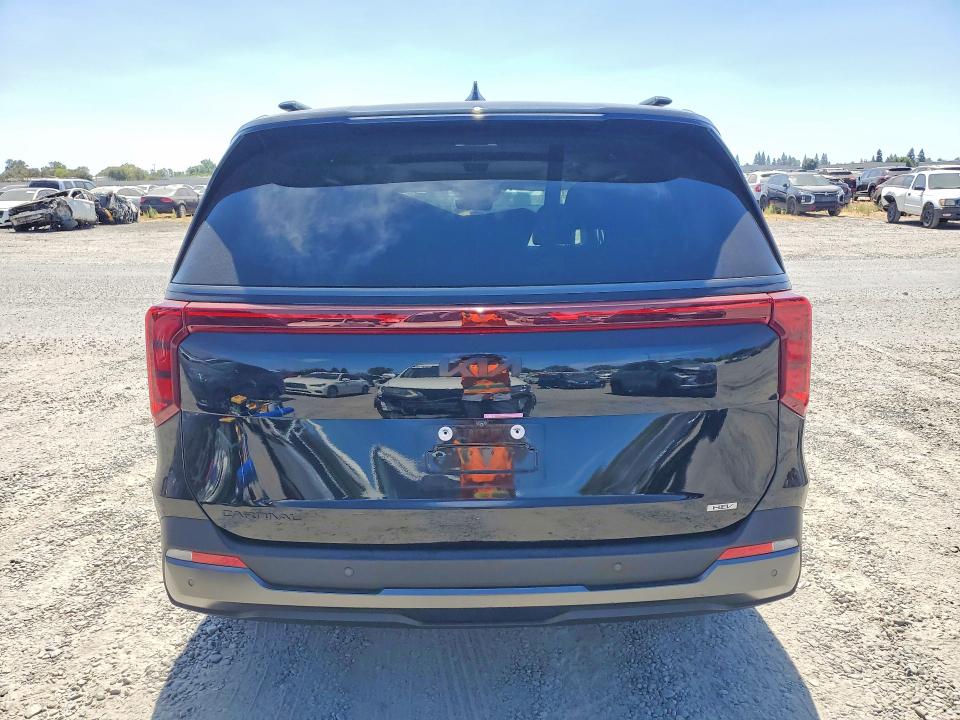 2025 Kia Carnival Hybrid მანქანა იყიდება აუქციონზე, vin: KNDNE5KA5S6032775, აუქციონის ნომერი: 65926456