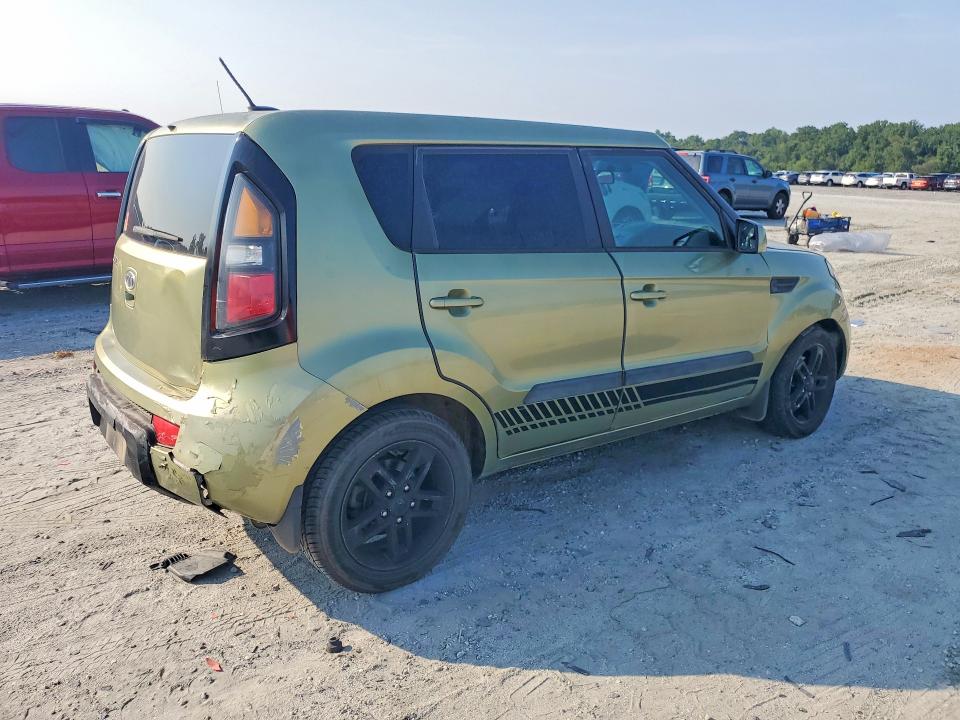 2011 Kia Soul მანქანა იყიდება აუქციონზე, vin: KNDJT2A22B7260076, აუქციონის ნომერი: 64265716