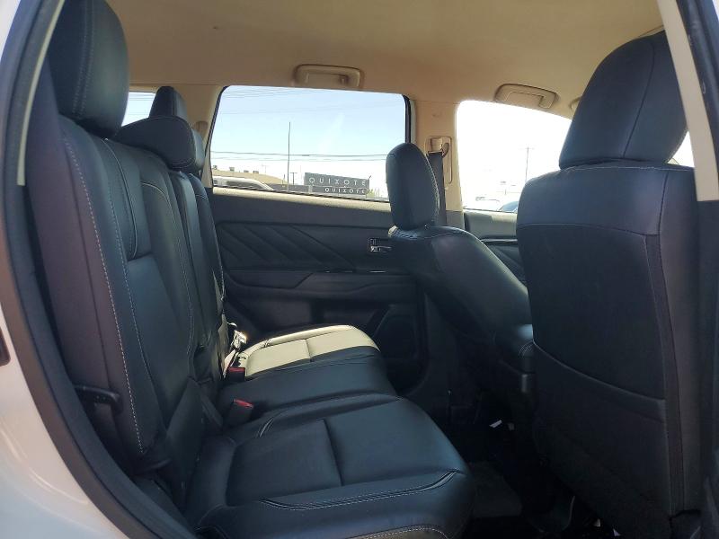 Продажа на аукционе авто 2018 Mitsubishi Outlander, vin: JA4J24A53JZ027992, номер лота: 65991326