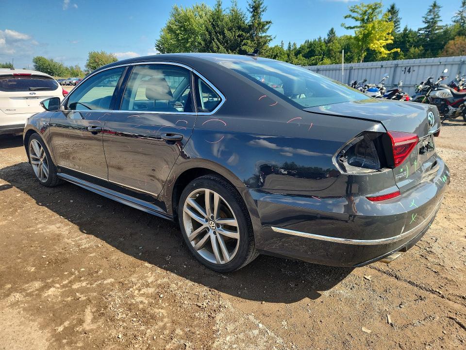 Продажа на аукционе авто 2017 Volkswagen Passat, vin: 1VWET7A34HC015414, номер лота: 65477206