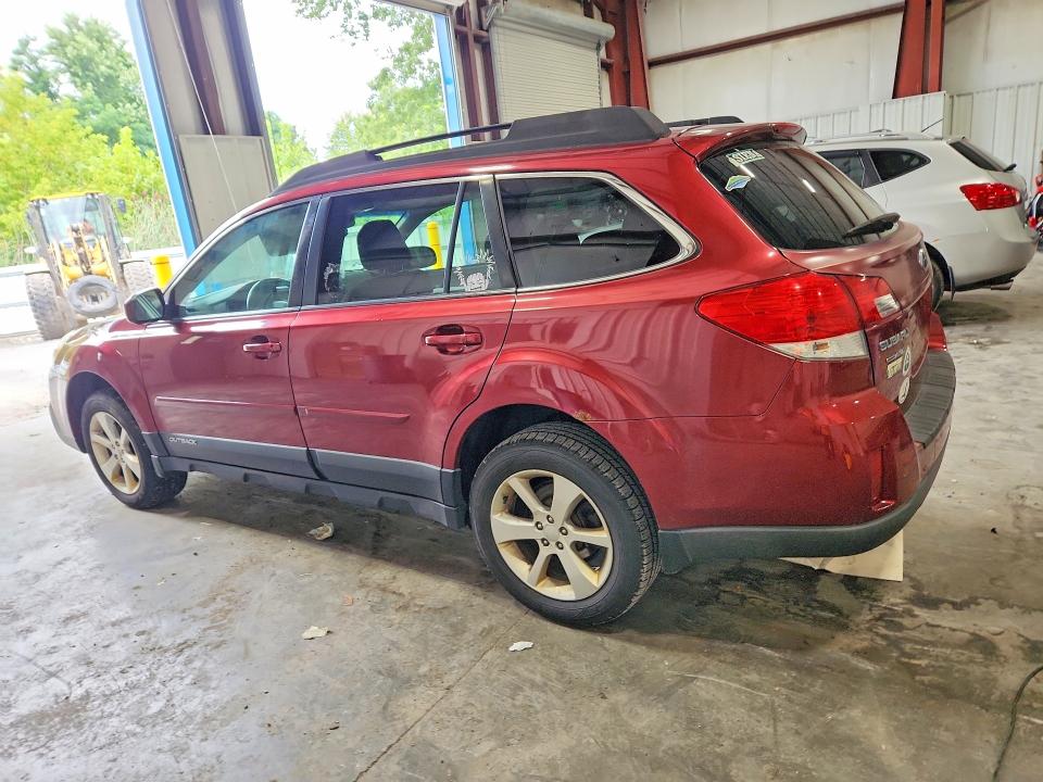 66744666 :رقم المزاد ، 4S4BRBCC5D3243884 vin ، 2013 Subaru Outback مزاد بيع