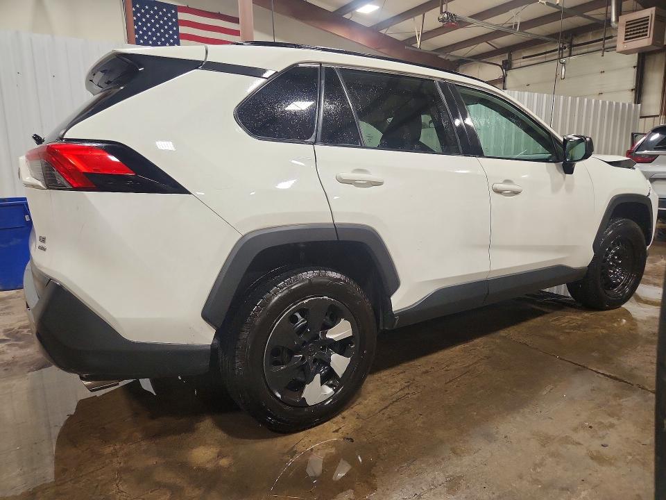 Продажа на аукционе авто 2020 Toyota Rav4, vin: 2T3F1RFV4LW088193, номер лота: 63391516