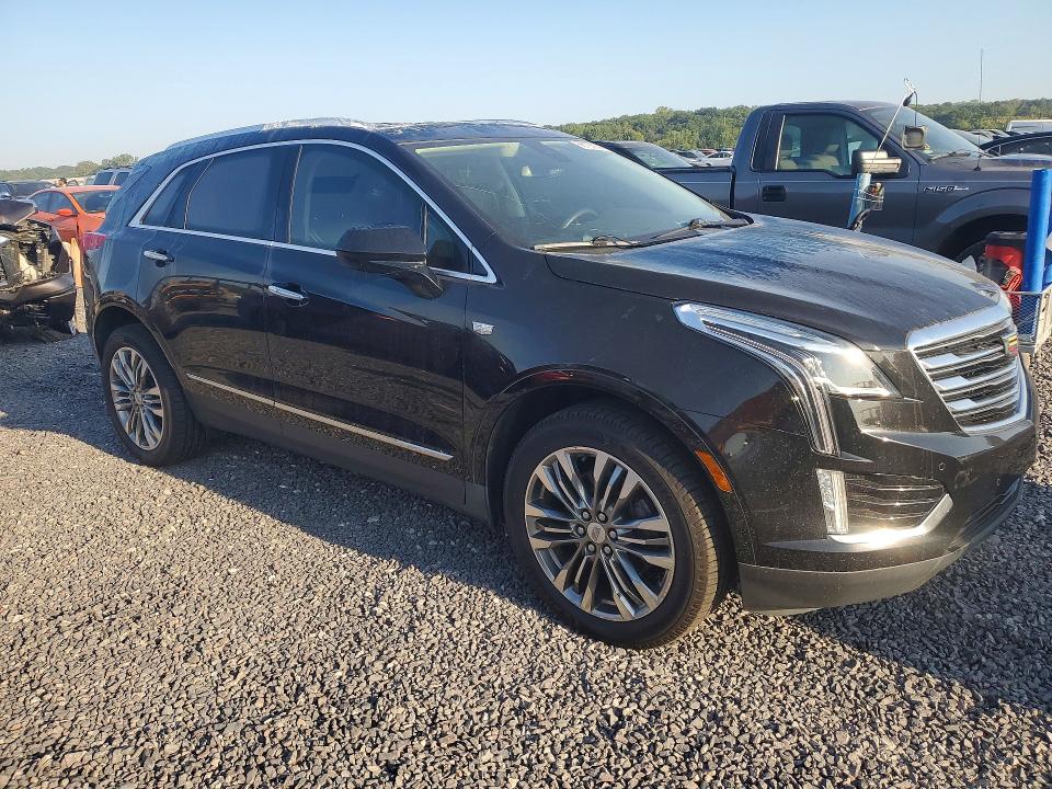 66705606 :رقم المزاد ، 1GYKNCRS5HZ305141 vin ، 2017 Cadillac Xt5 مزاد بيع