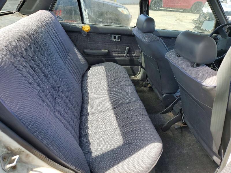 1987 Toyota Corolla მანქანა იყიდება აუქციონზე, vin: JT2AE82E5H3557762, აუქციონის ნომერი: 65377166