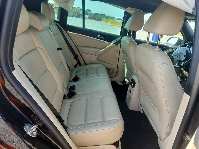 64674466 :رقم المزاد ، WVGBV3AX8EW031584 vin ، 2014 Volkswagen Tiguan مزاد بيع