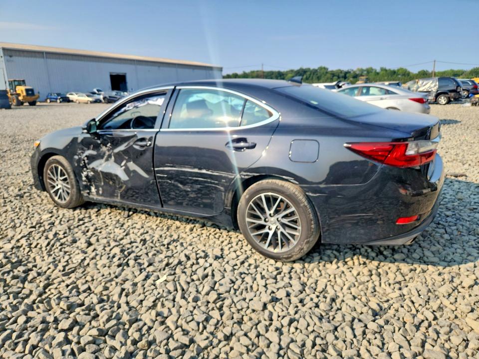 64969356 :رقم المزاد ، 58ABK1GG9GU026227 vin ، 2016 Lexus Es مزاد بيع