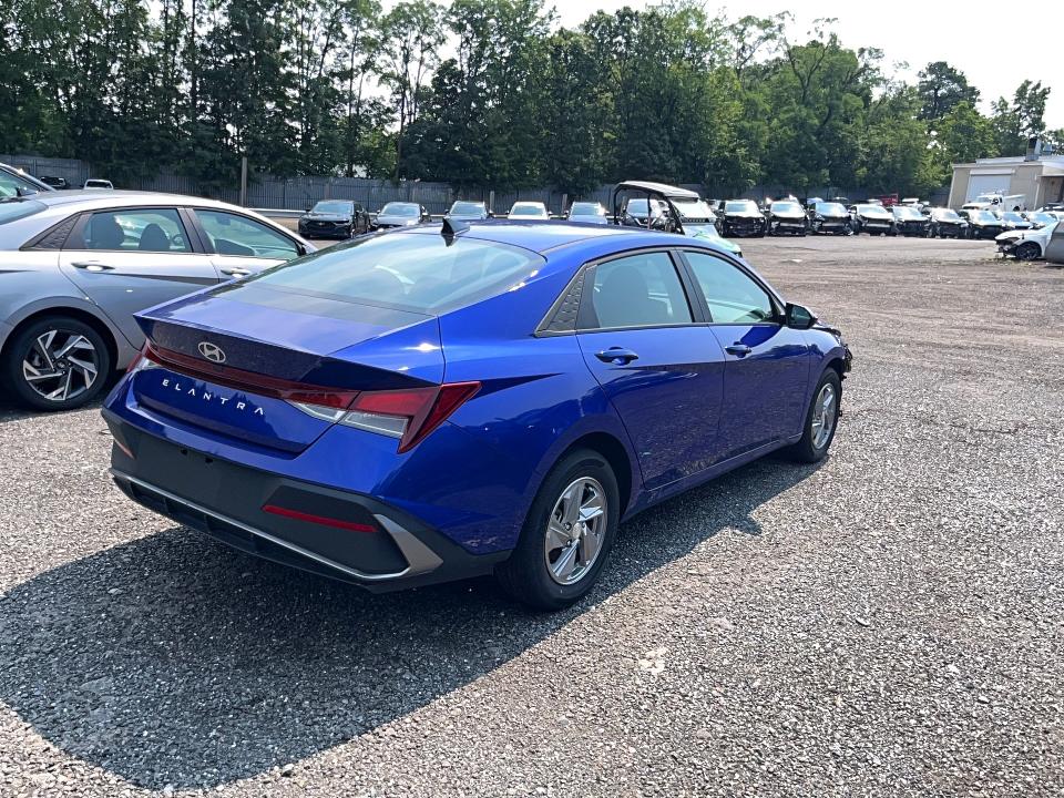 64938126 :رقم المزاد ، KMHLL4DG7RU841821 vin ، 2024 Hyundai Elantra مزاد بيع