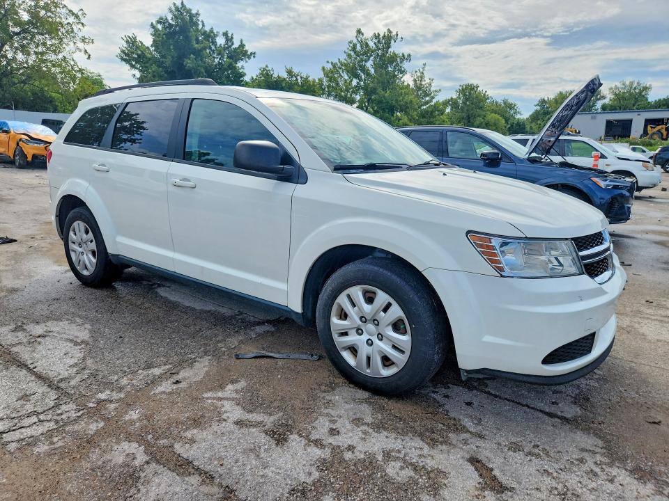 65865826 :رقم المزاد ، 3C4PDCAB6JT275266 vin ، 2018 Dodge Journey مزاد بيع