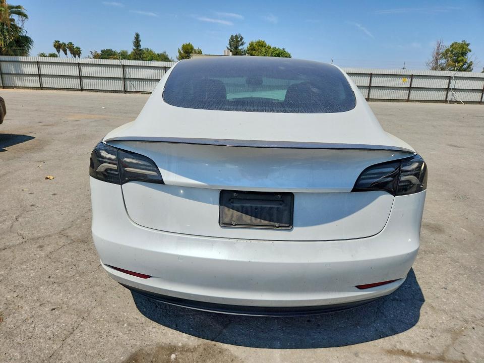 2021 Tesla Model 3 მანქანა იყიდება აუქციონზე, vin: 5YJ3E1EC5MF850883, აუქციონის ნომერი: 64332406