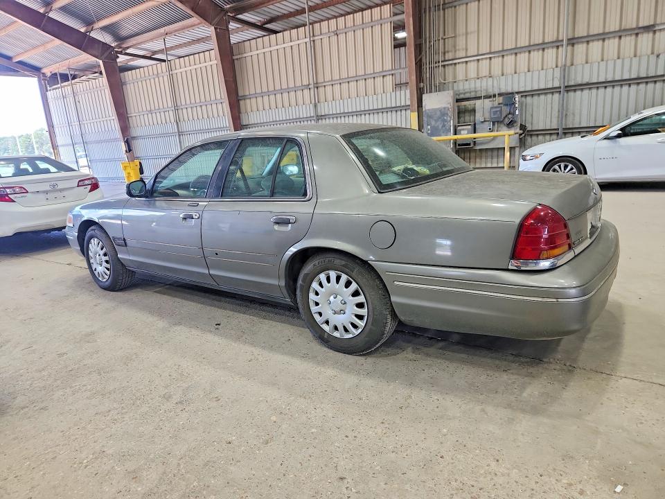 Продажа на аукционе авто 2001 Ford Crown Victoria, vin: 2FAFP73W21X124942, номер лота: 63546176