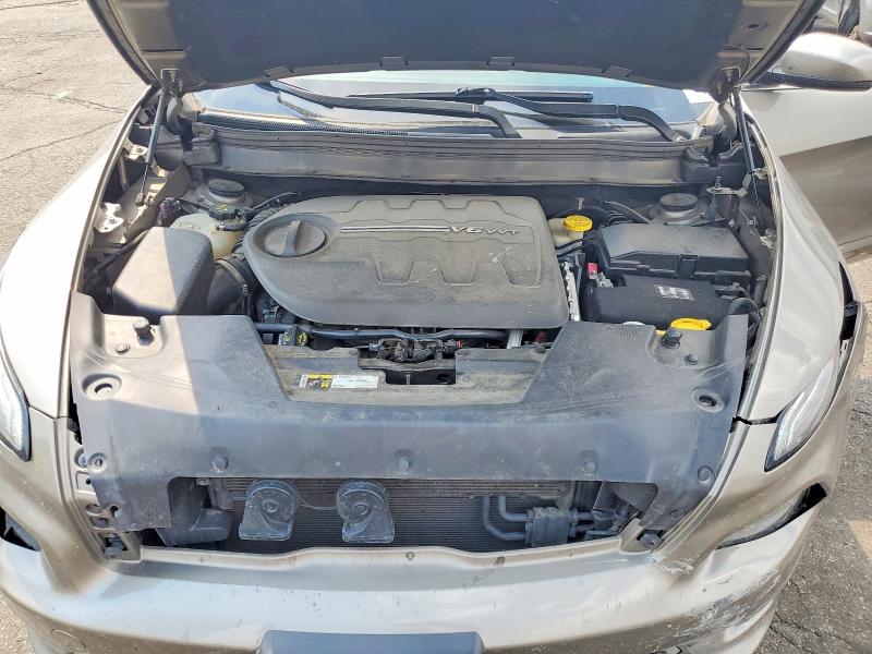 61442576 :رقم المزاد ، 1C4PJMJS9GW301652 vin ، 2016 Jeep Cherokee مزاد بيع