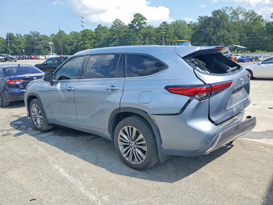 2021 Toyota Highlander მანქანა იყიდება აუქციონზე, vin: 5TDFZRBH8MS111440, აუქციონის ნომერი: 66417396