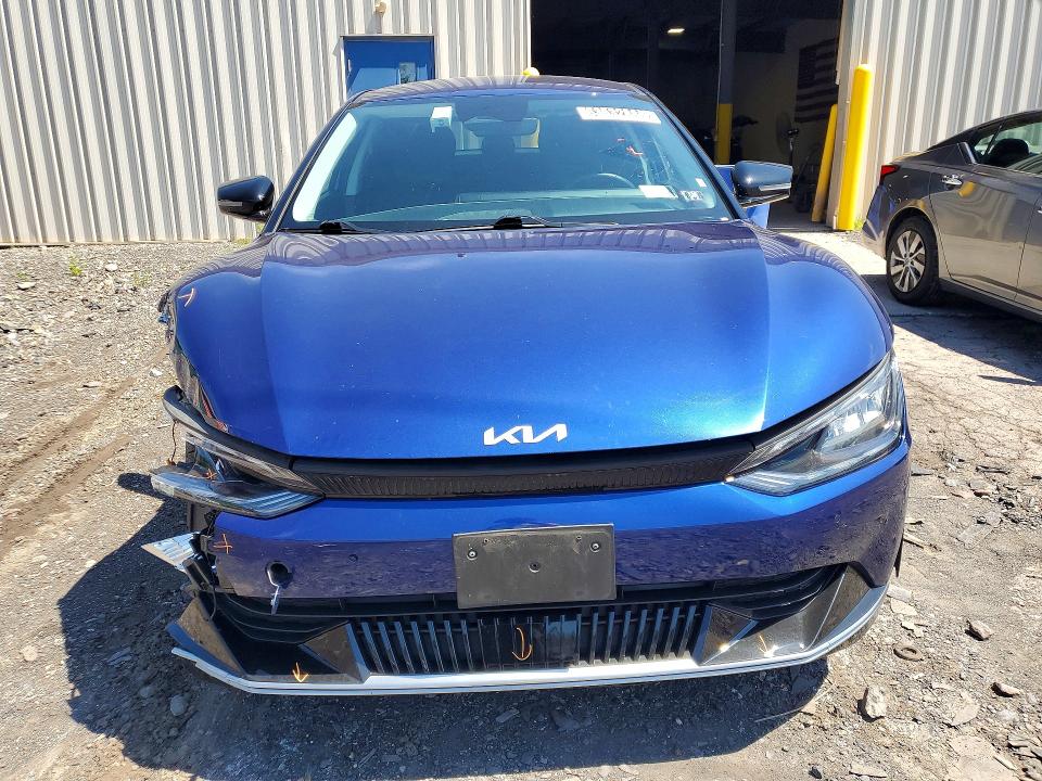 2024 Kia Ev6 მანქანა იყიდება აუქციონზე, vin: KNDC34LA6P5604097, აუქციონის ნომერი: 63532886
