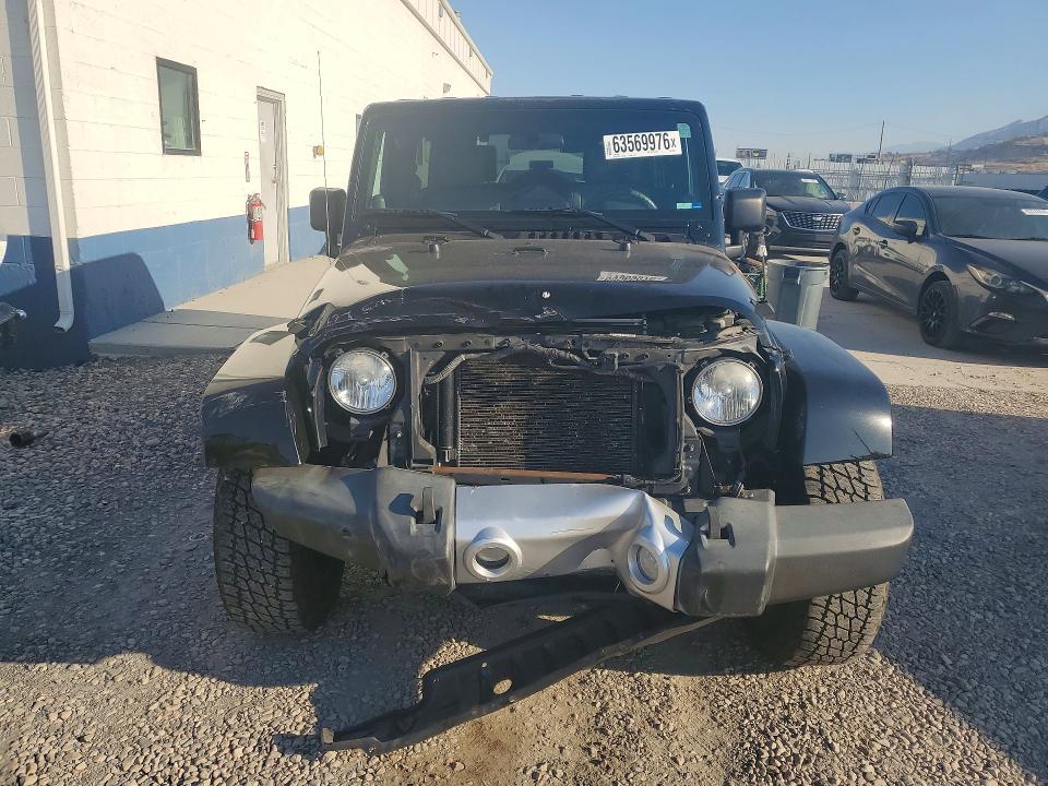 63569976 :رقم المزاد ، 1J4HA5H12AL228988 vin ، 2010 Jeep Wrangler Unlimited مزاد بيع