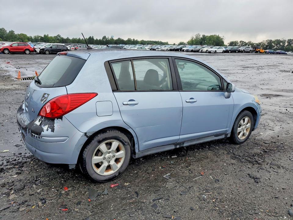 63940666 :رقم المزاد ، 3N1BC13E39L421114 vin ، 2009 Nissan Versa مزاد بيع
