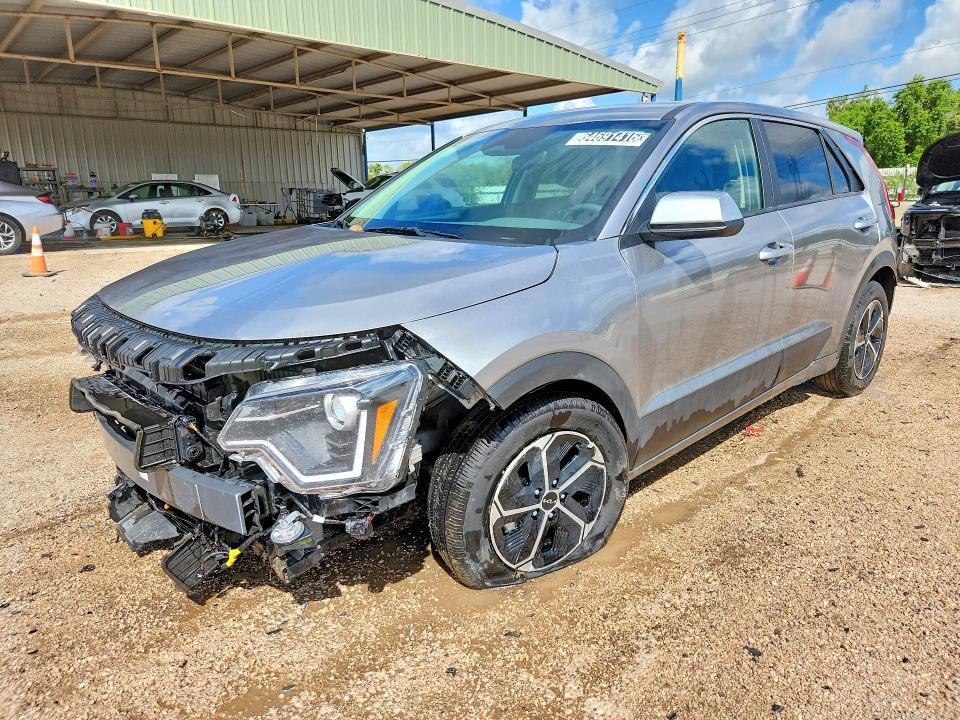 2026 Kia Niro მანქანა იყიდება აუქციონზე, vin: KNDCP3LE9T5362143, აუქციონის ნომერი: 64691416