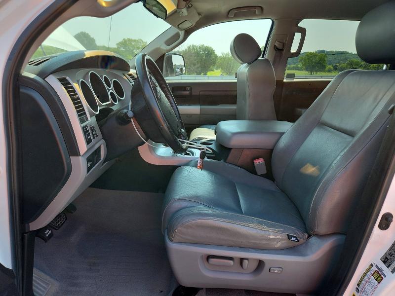 64463136 :رقم المزاد ، 5TFDV54158X042170 vin ، 2008 Toyota Tundra مزاد بيع