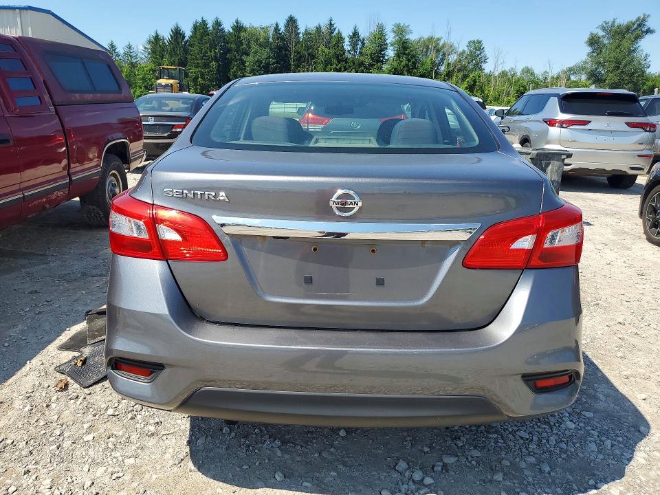 63654046 :رقم المزاد ، 3N1AB7AP9JY337070 vin ، 2018 Nissan Sentra مزاد بيع