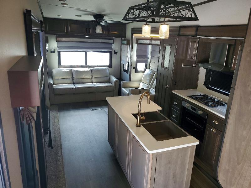 Продажа на аукционе авто 2020 Foresriver Cardinal, vin: 4X4FCAL21LG104703, номер лота: 64505396