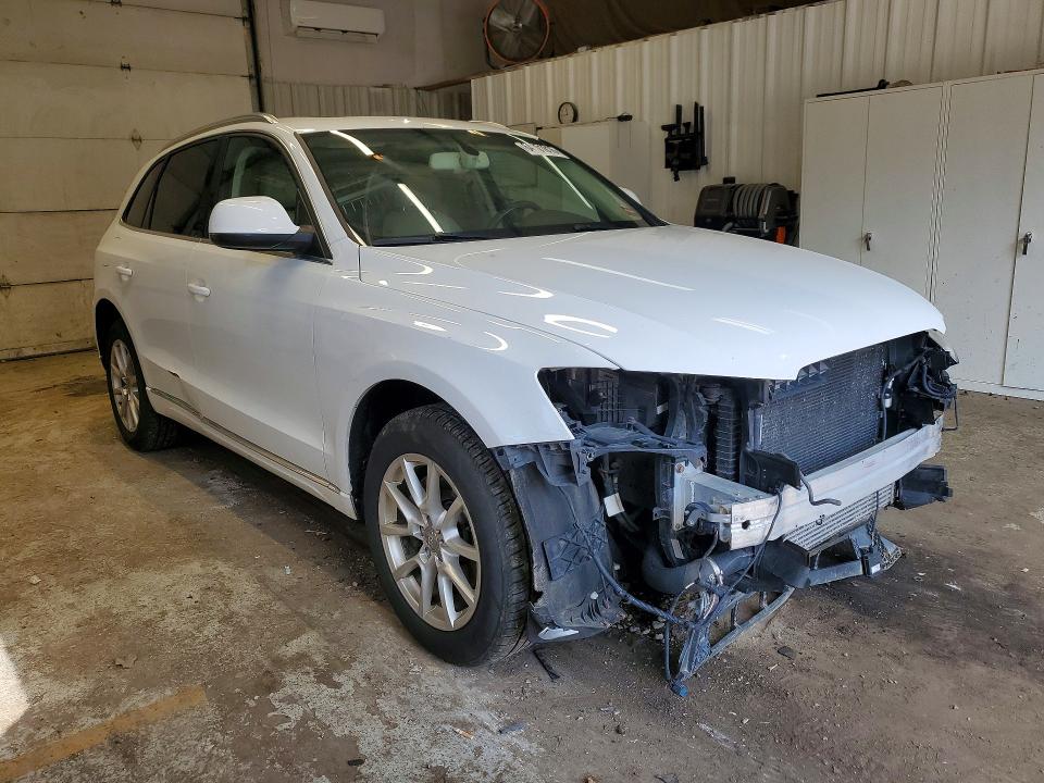 Aukcja sprzedaży 2014 Audi Q5, vin: WA1LFAFPXEA047232, numer aukcji: 64101816