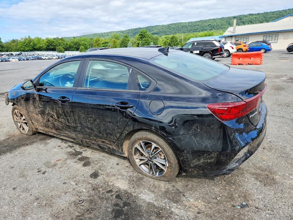 65640996 :رقم المزاد ، 3KPF24AD9RE806405 vin ، 2024 Kia Forte مزاد بيع