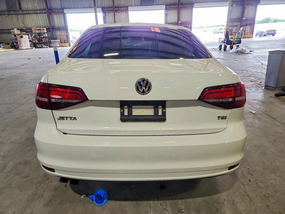 2017 Volkswagen Jetta მანქანა იყიდება აუქციონზე, vin: 3VW2B7AJ7HM364022, აუქციონის ნომერი: 63719876