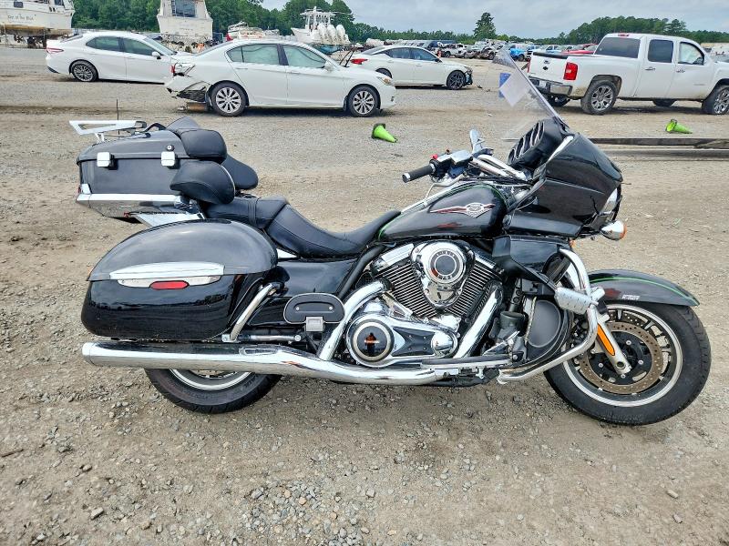 63180526 :رقم المزاد ، JKBVNRB1XFA010593 vin ، 2015 Kawasaki Vn1700 مزاد بيع