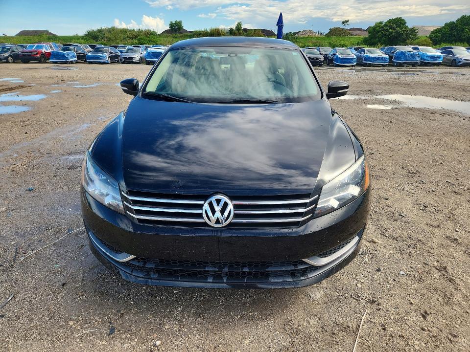 Продаж на аукціоні авто 2013 Volkswagen Passat, vin: 1VWBH7A33DC135736, номер лоту: 66960196