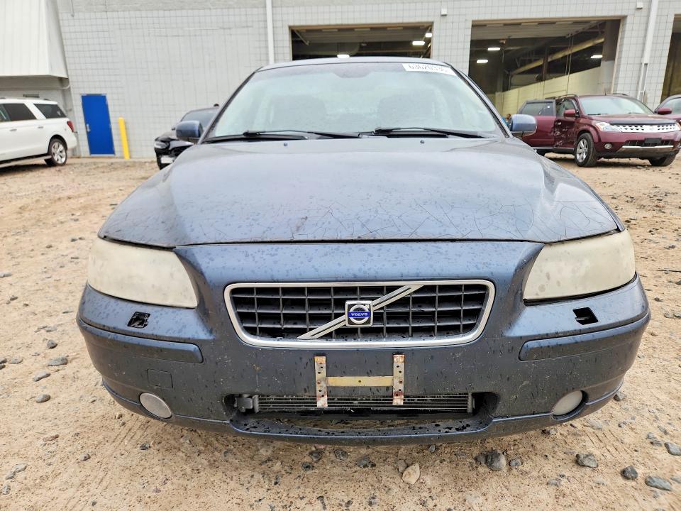 2006 Volvo S60 მანქანა იყიდება აუქციონზე, vin: YV1RH592562509025, აუქციონის ნომერი: 63620336