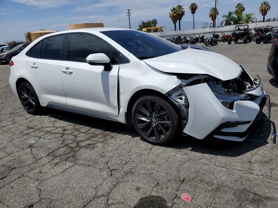 64266036 :رقم المزاد ، JTDBCMFE4R3034285 vin ، 2024 Toyota Corolla Hybrid مزاد بيع