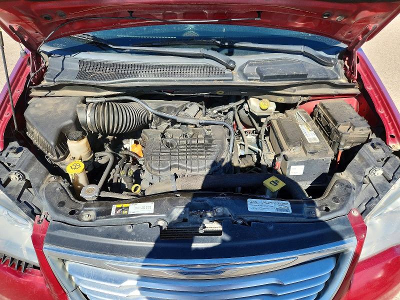 2015 Chrysler Town & Country მანქანა იყიდება აუქციონზე, vin: 2C4RC1BG4FR676447, აუქციონის ნომერი: 66055296