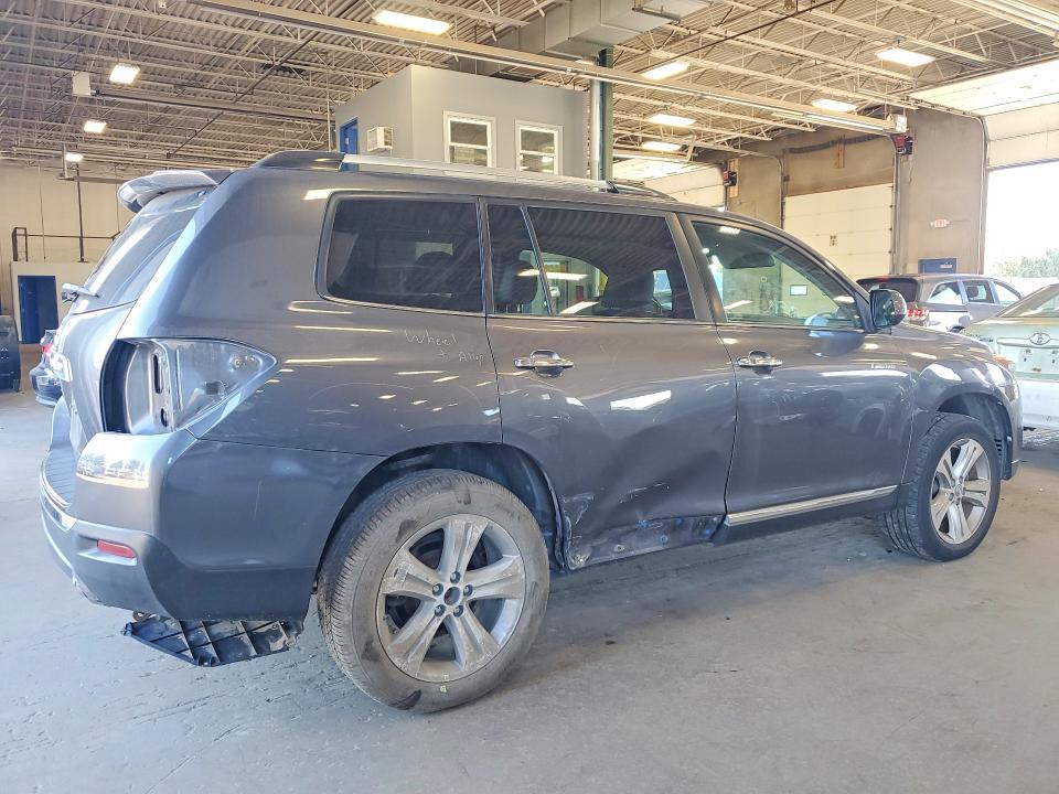 2013 Toyota Highlander მანქანა იყიდება აუქციონზე, vin: 5TDDK3EH1DS246733, აუქციონის ნომერი: 66121176