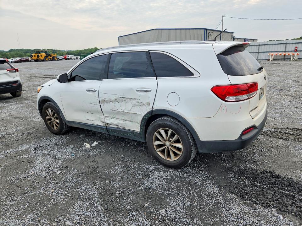 64712616 :رقم المزاد ، 5XYPG4A37HG285408 vin ، 2017 Kia Sorento مزاد بيع