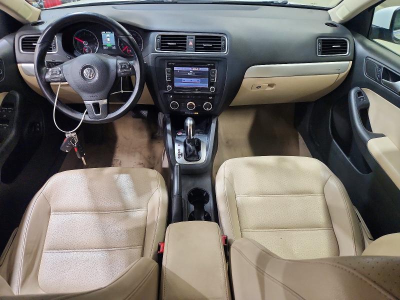 Продаж на аукціоні авто 2014 Volkswagen Jetta, vin: 3VW637AJ2EM265313, номер лоту: 64412336