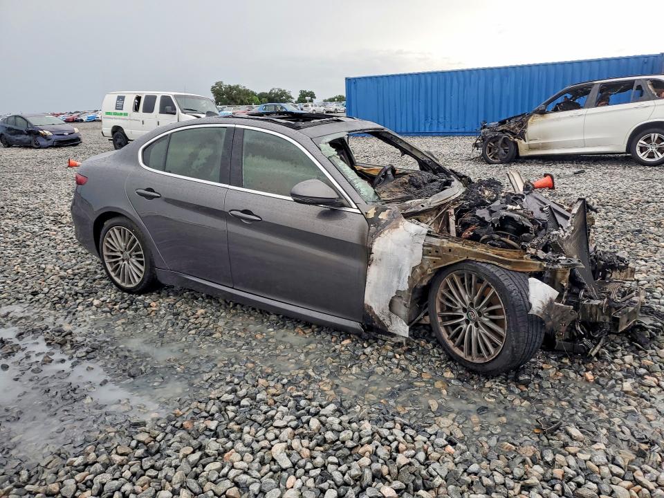 Aukcja sprzedaży 2018 Alfa Romeo Giulia, vin: ZARFAECN4J7592156, numer aukcji: 64002776