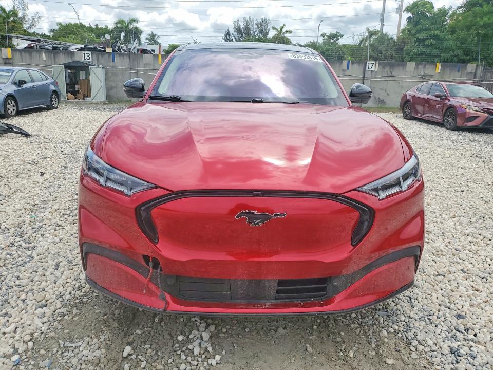 2022 Ford Mustang Mach-e მანქანა იყიდება აუქციონზე, vin: 3FMTK3R78NMA39945, აუქციონის ნომერი: 63593516