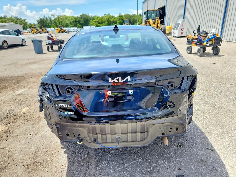 2022 Kia Forte მანქანა იყიდება აუქციონზე, vin: 3KPF24AD2NE482384, აუქციონის ნომერი: 64438256