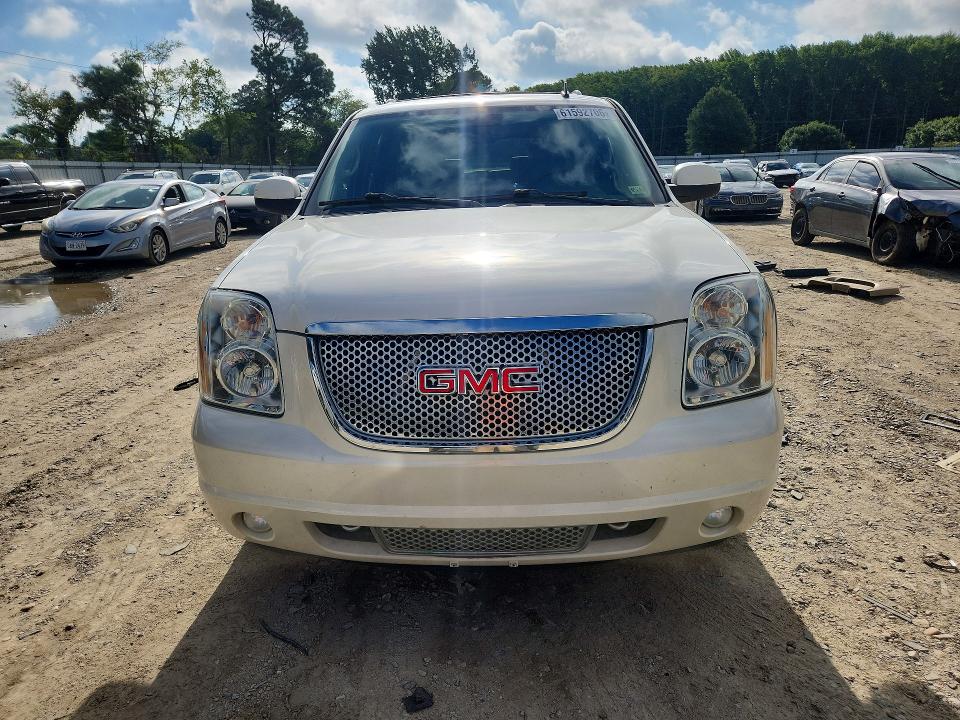 61592706 :رقم المزاد ، 1GKS2EEF6ER222238 vin ، 2014 Gmc Yukon مزاد بيع