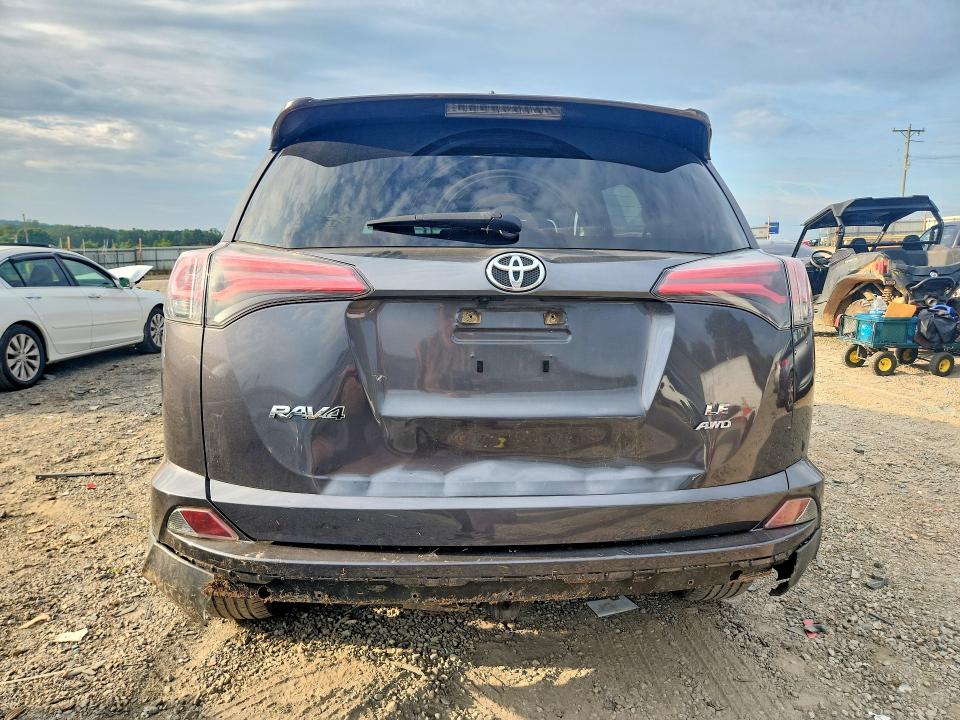 2018 Toyota Rav4 მანქანა იყიდება აუქციონზე, vin: JTMBFREV2JJ259570, აუქციონის ნომერი: 66648086