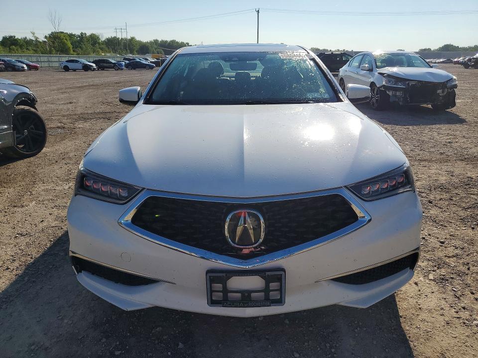 2018 Acura Tlx მანქანა იყიდება აუქციონზე, vin: 19UUB1F58JA002886, აუქციონის ნომერი: 63540626