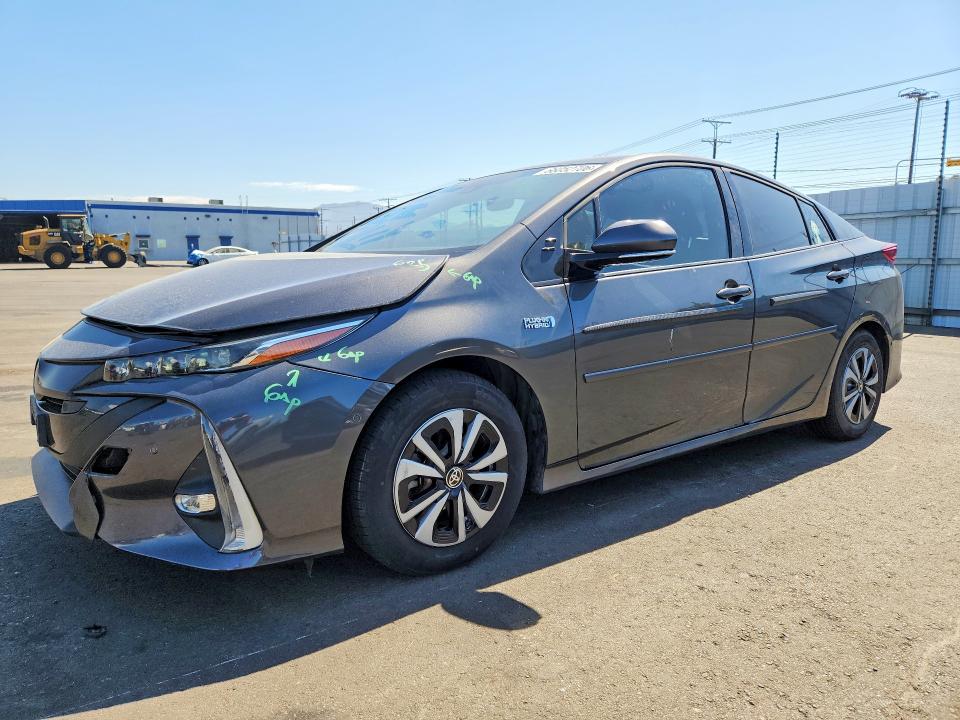 Продаж на аукціоні авто 2017 Toyota Prius Prime, vin: JTDKARFP3H3063845, номер лоту: 66052706