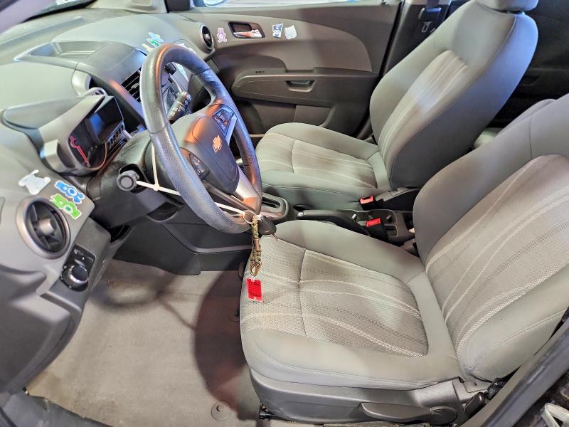 66084276 :رقم المزاد ، 1G1JC6SH5F4124440 vin ، 2015 Chevrolet Sonic مزاد بيع