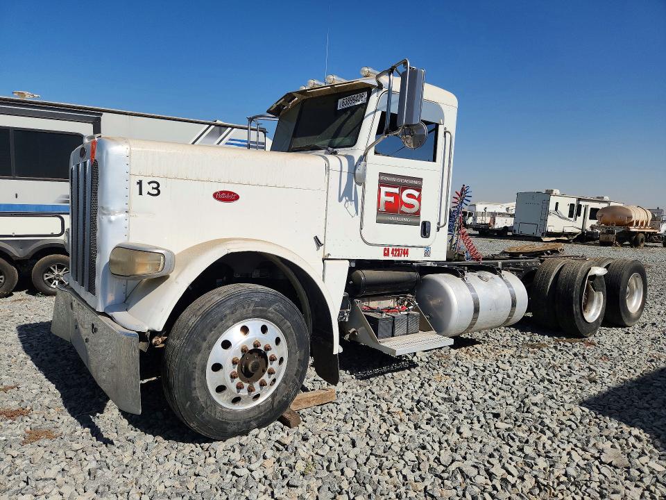 Auction sale of the 2018 Peterbilt 389, vin: 1XPXD79X5JD499897, lot number: 63899426