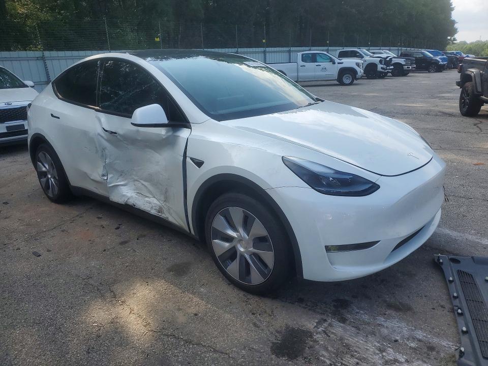 65716556 :رقم المزاد ، 7SAYGDED8PF934942 vin ، 2023 Tesla Model Y مزاد بيع