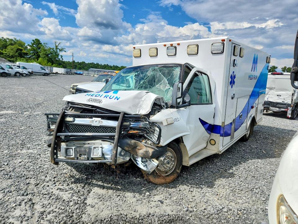 2011 Chevrolet Express G4500 მანქანა იყიდება აუქციონზე, vin: 1GB6G5CL8B1176093, აუქციონის ნომერი: 63495656