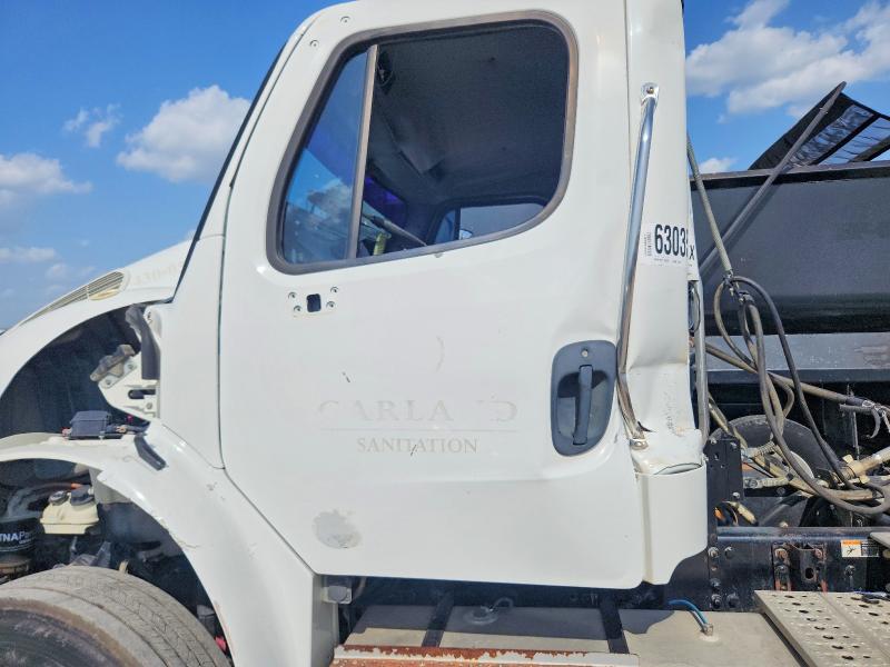 Продаж на аукціоні авто 2015 Freightliner M2, vin: 1FUBCXCY7FHGJ9940, номер лоту: 63035496