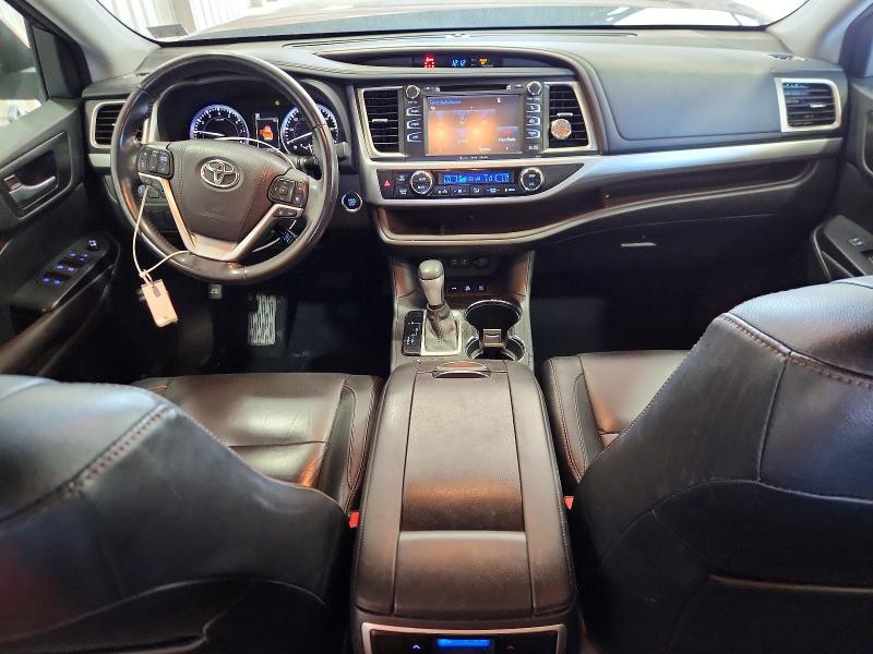 Продаж на аукціоні авто 2017 Toyota Highlander, vin: 5TDJZRFHXHS386625, номер лоту: 67243886