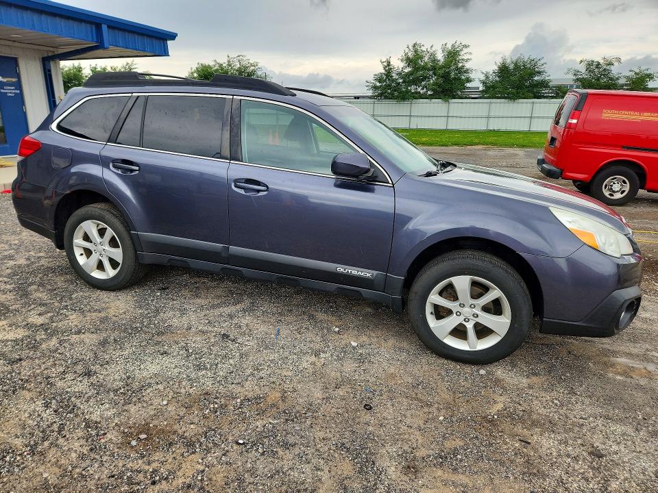 Продажа на аукционе авто 2014 Subaru Outback, vin: 4S4BRBCC7E3217613, номер лота: 65883186