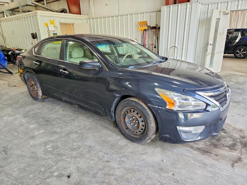 Продажа на аукционе авто 2015 Nissan Altima, vin: 1N4AL3AP5FC111178, номер лота: 66930456