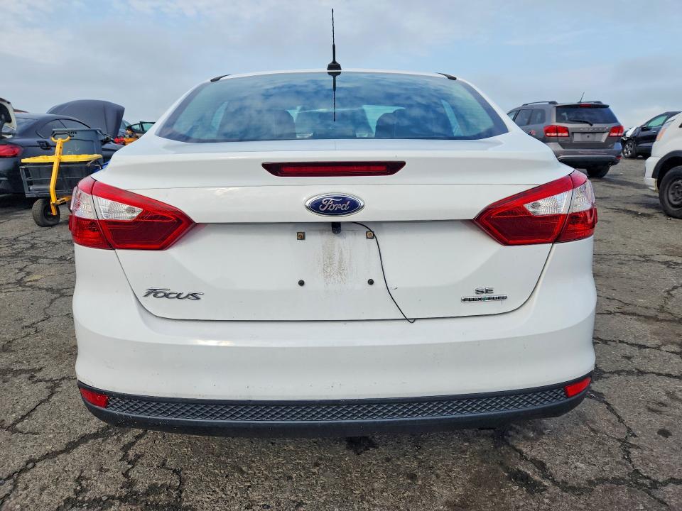 66957966 :رقم المزاد ، 1FADP3F28EL211790 vin ، 2014 Ford Focus مزاد بيع